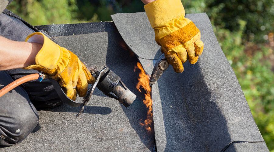 Professional Flat Roofing Installation in Coloma, MI
